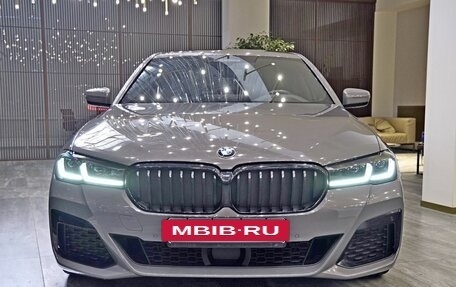 BMW 5 серия, 2021 год, 6 980 000 рублей, 3 фотография