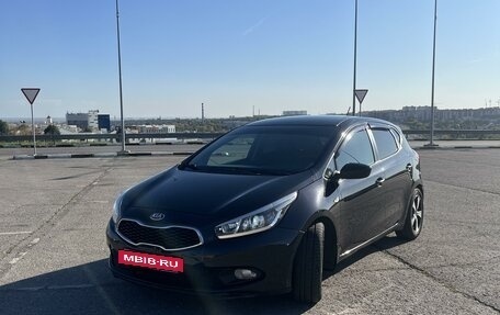 KIA cee'd III, 2014 год, 950 000 рублей, 2 фотография