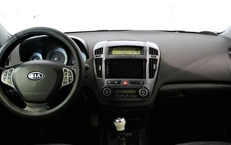 KIA cee'd I рестайлинг, 2009 год, 739 000 рублей, 14 фотография