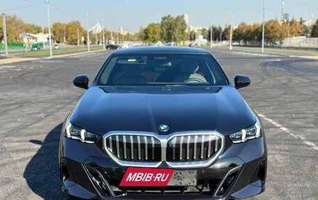 BMW 5 серия, 2023 год, 11 550 000 рублей, 3 фотография