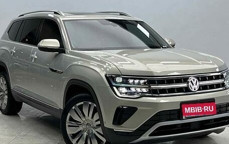 Volkswagen Teramont I, 2021 год, 4 500 000 рублей, 3 фотография