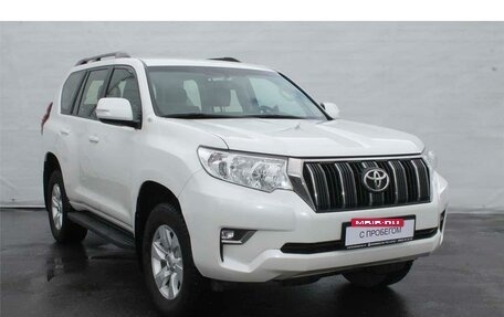 Toyota Land Cruiser Prado 150 рестайлинг 2, 2020 год, 6 150 000 рублей, 3 фотография