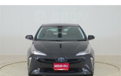 Toyota Prius IV XW50, 2019 год, 1 690 000 рублей, 1 фотография