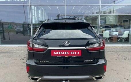 Lexus RX IV рестайлинг, 2018 год, 4 100 000 рублей, 6 фотография