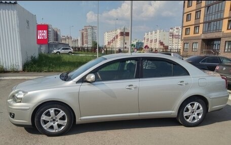 Toyota Avensis III рестайлинг, 2006 год, 950 000 рублей, 1 фотография