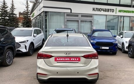 Hyundai Solaris II рестайлинг, 2018 год, 1 399 000 рублей, 5 фотография