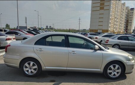 Toyota Avensis III рестайлинг, 2006 год, 950 000 рублей, 2 фотография