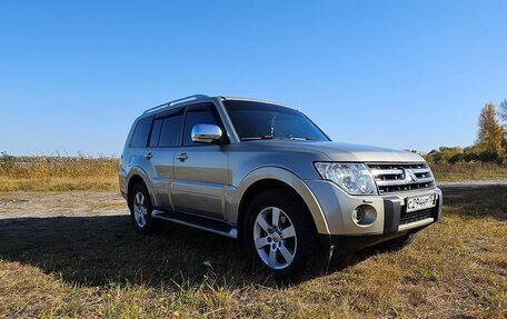 Mitsubishi Pajero IV, 2008 год, 1 800 000 рублей, 2 фотография