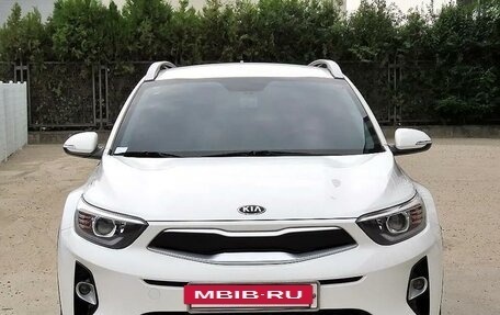 KIA Stonic, 2019 год, 1 480 000 рублей, 2 фотография