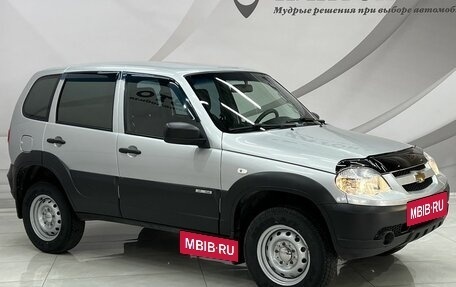 Chevrolet Niva I рестайлинг, 2018 год, 948 000 рублей, 3 фотография