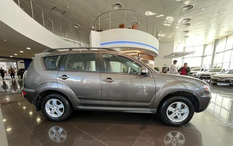 Mitsubishi Outlander III рестайлинг 3, 2011 год, 1 545 000 рублей, 4 фотография