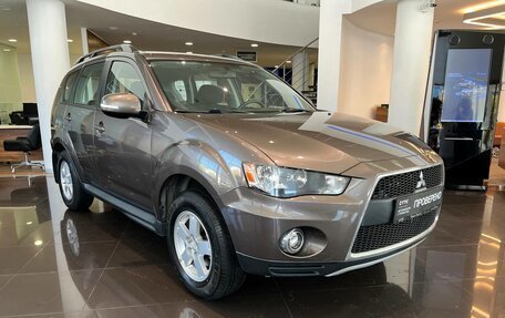 Mitsubishi Outlander III рестайлинг 3, 2011 год, 1 545 000 рублей, 3 фотография