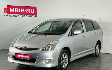 Toyota Wish II, 2005 год, 948 000 рублей, 1 фотография