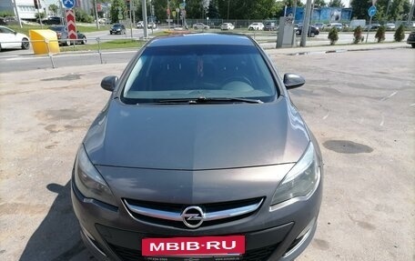 Opel Astra J, 2013 год, 950 000 рублей, 3 фотография