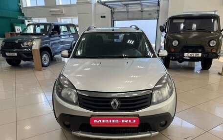 Renault Sandero I, 2014 год, 805 000 рублей, 2 фотография