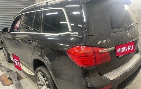 Mercedes-Benz GL-Класс, 2015 год, 3 250 000 рублей, 6 фотография