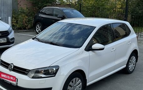 Volkswagen Polo VI (EU Market), 2013 год, 1 250 000 рублей, 2 фотография