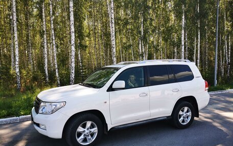 Toyota Land Cruiser 200, 2011 год, 5 000 000 рублей, 1 фотография