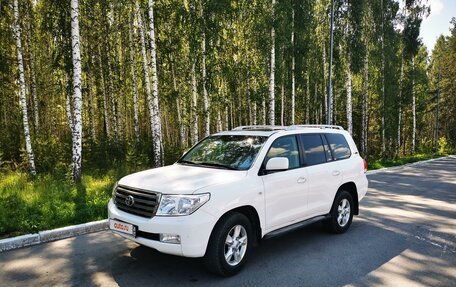 Toyota Land Cruiser 200, 2011 год, 5 000 000 рублей, 2 фотография