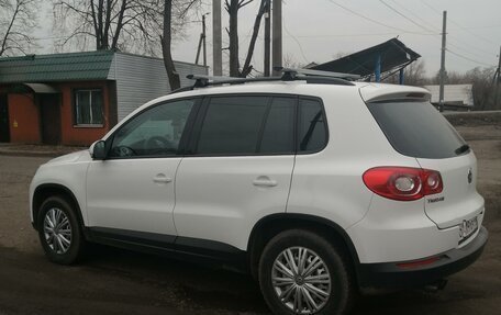 Volkswagen Tiguan I, 2010 год, 1 100 000 рублей, 2 фотография