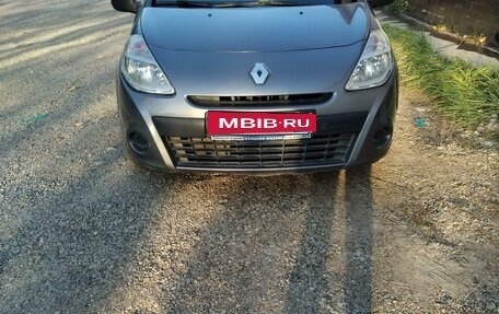 Renault Clio III, 2010 год, 400 000 рублей, 2 фотография