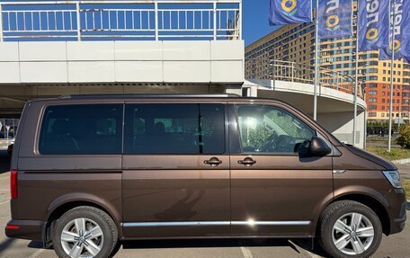 Volkswagen Multivan T6 рестайлинг, 2018 год, 4 000 000 рублей, 6 фотография