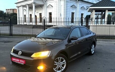 Volkswagen Jetta VI, 2012 год, 1 295 000 рублей, 3 фотография