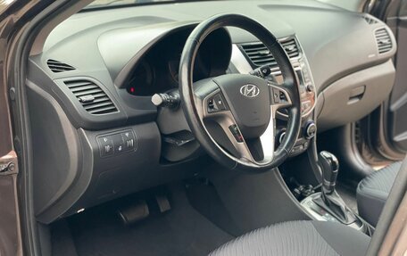 Hyundai Solaris II рестайлинг, 2015 год, 1 470 000 рублей, 13 фотография