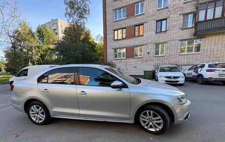 Volkswagen Jetta VI, 2012 год, 775 000 рублей, 8 фотография