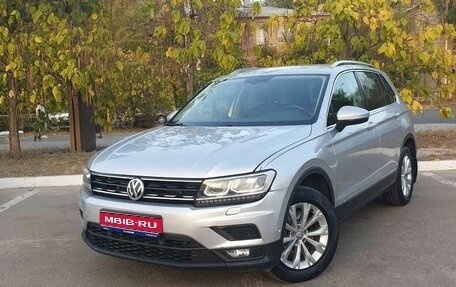 Volkswagen Tiguan II, 2017 год, 2 850 000 рублей, 1 фотография