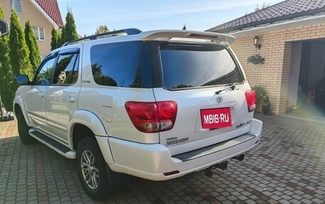 Toyota Sequoia II рестайлинг, 2004 год, 1 980 000 рублей, 6 фотография