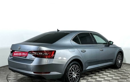 Skoda Superb III рестайлинг, 2017 год, 2 098 000 рублей, 5 фотография