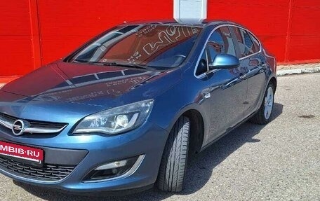 Opel Astra J, 2012 год, 810 000 рублей, 4 фотография