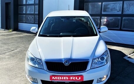 Skoda Octavia, 2011 год, 870 000 рублей, 2 фотография