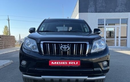 Toyota Land Cruiser Prado 150 рестайлинг 2, 2013 год, 3 550 000 рублей, 4 фотография