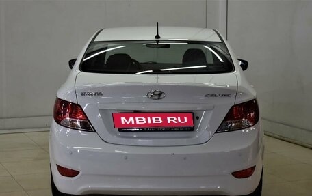 Hyundai Solaris II рестайлинг, 2012 год, 1 049 000 рублей, 3 фотография