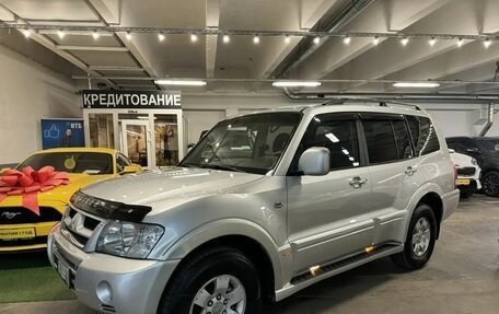 Mitsubishi Montero III, 2003 год, 1 350 000 рублей, 5 фотография