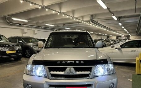 Mitsubishi Montero III, 2003 год, 1 350 000 рублей, 4 фотография