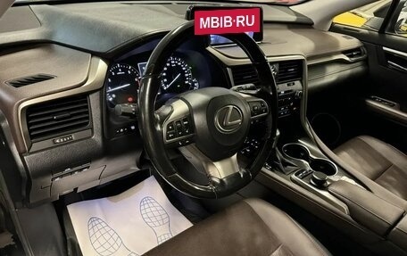 Lexus RX IV рестайлинг, 2017 год, 4 499 000 рублей, 15 фотография