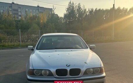 BMW 5 серия, 1998 год, 500 000 рублей, 3 фотография