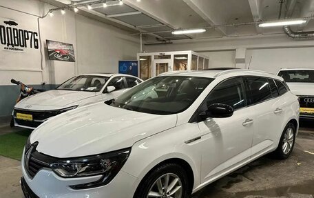 Renault Megane IV, 2018 год, 1 599 000 рублей, 4 фотография