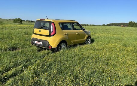 KIA Soul II рестайлинг, 2014 год, 650 000 рублей, 2 фотография