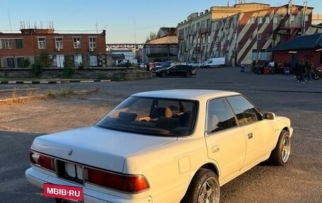 Toyota Mark II VIII (X100), 1989 год, 350 000 рублей, 3 фотография