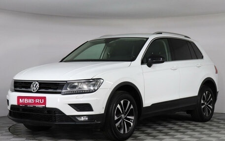 Volkswagen Tiguan II, 2019 год, 2 349 000 рублей, 1 фотография