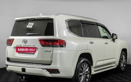 Toyota Land Cruiser, 2022 год, 13 800 000 рублей, 5 фотография