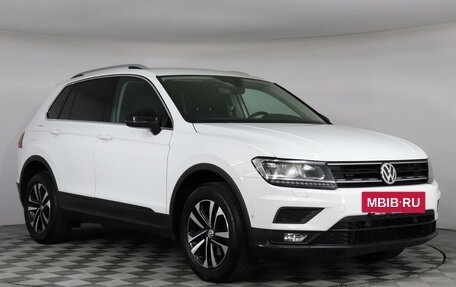 Volkswagen Tiguan II, 2019 год, 2 349 000 рублей, 3 фотография