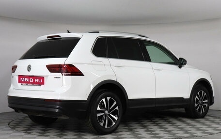 Volkswagen Tiguan II, 2019 год, 2 349 000 рублей, 5 фотография