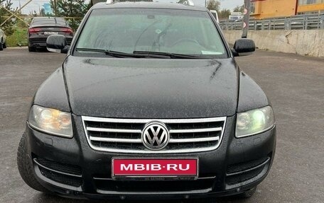 Volkswagen Touareg III, 2006 год, 999 000 рублей, 1 фотография