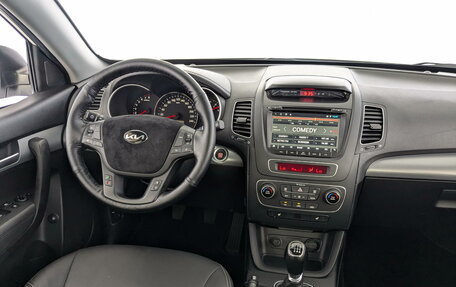 KIA Sorento II рестайлинг, 2014 год, 2 150 000 рублей, 24 фотография