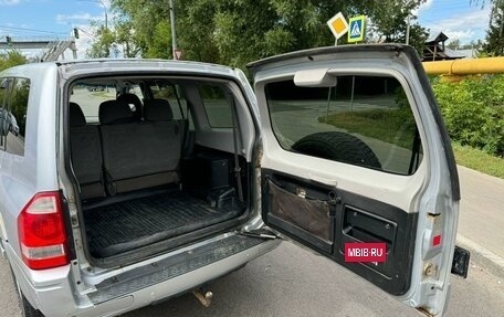 Mitsubishi Pajero III рестайлинг, 2004 год, 950 000 рублей, 3 фотография